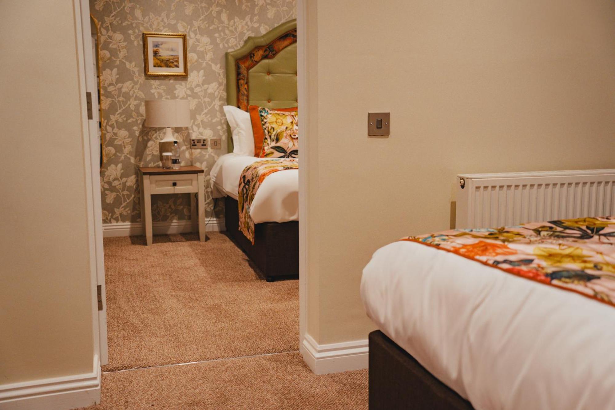 The Golden Fleece Hotel, Thirsk, North Yorkshire - Part Of The Coaching Group 4*
