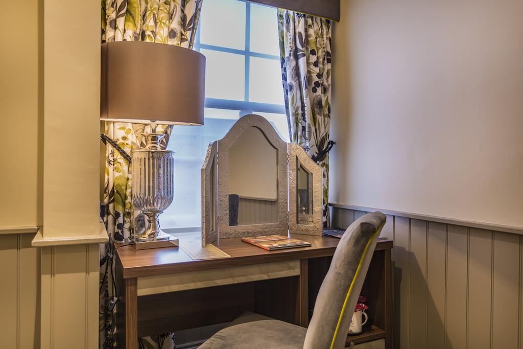 The Golden Fleece Hotel 4*