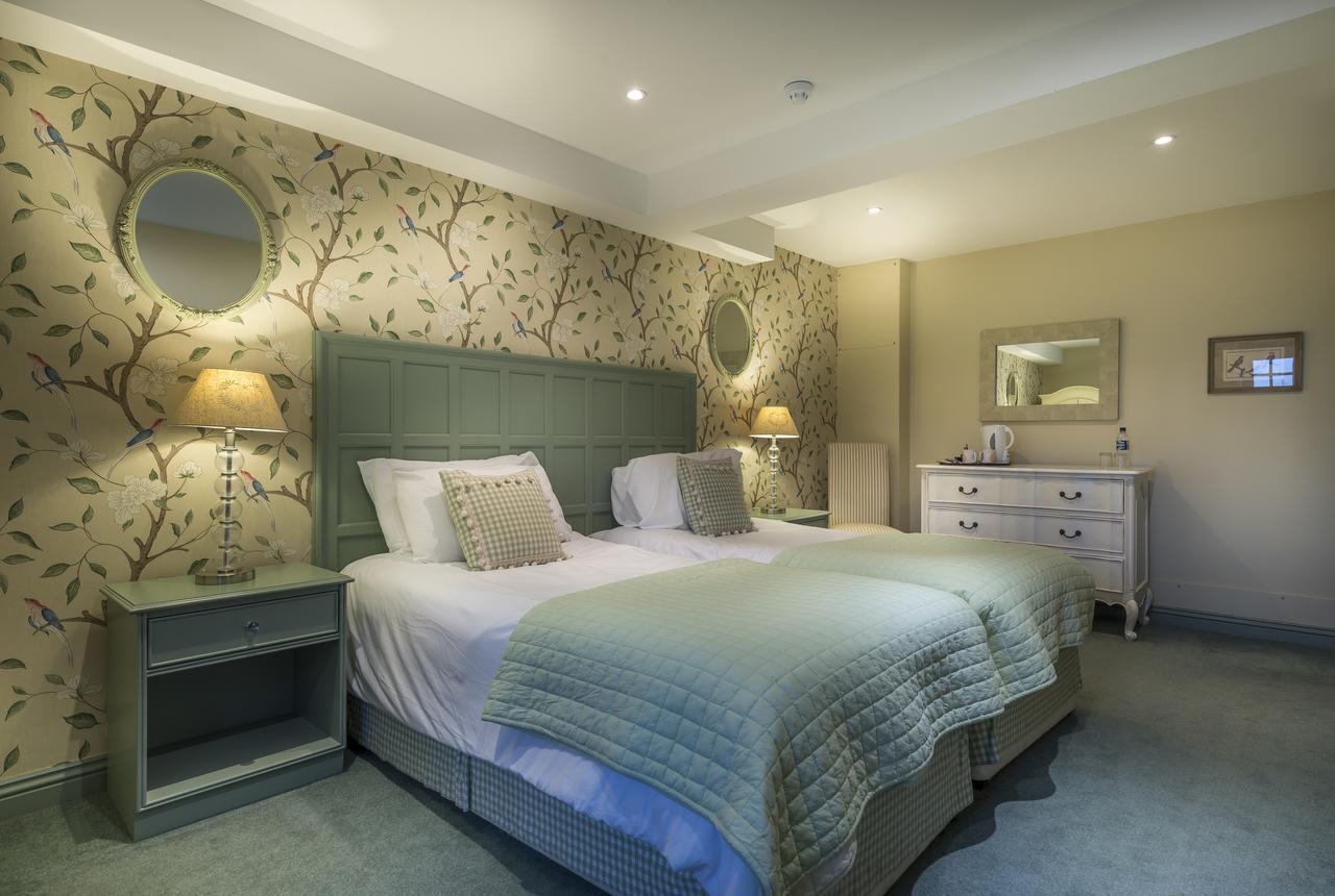 The Golden Fleece Hotel 4*